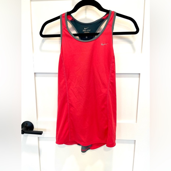 Nike Tops - Last price Nike Dry Fit top S